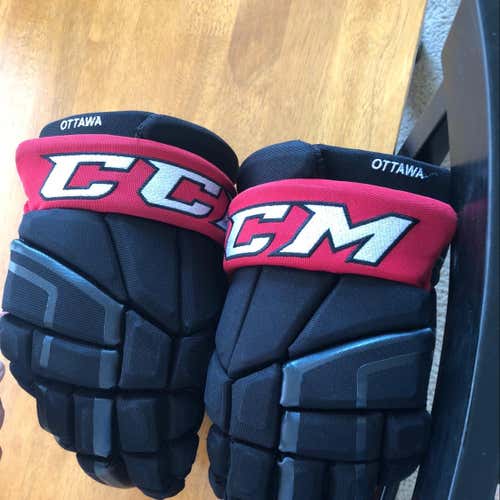 CCM Ottawa Senators PRO STOCK Gloves