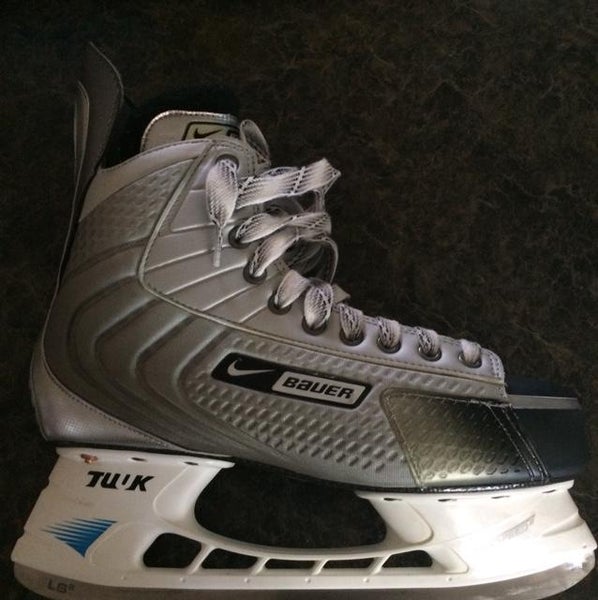 Nike Bauer Skates Sr 10D - Rare - Brand New!