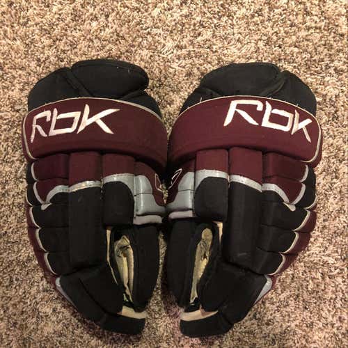 PRO STOCK Reebok Hershey Bears Gloves