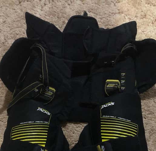 CCM Super Tacks Girdle/Black Super Tacks Pant Shell