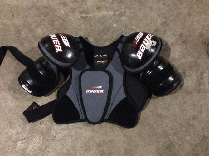 Bauer Shoulder Pads Junior