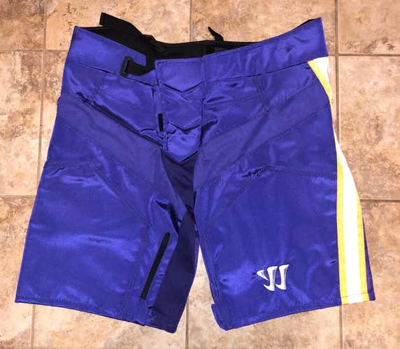 Pro Stock Medium Warrior Dynasty Shell Los Angeles Kings Retro