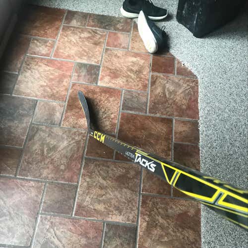 CCM Ultra Tacks 65 Flex P46 Curve