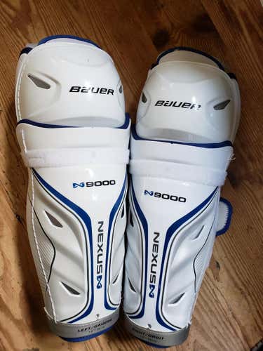 Bauer Nexus N9000 Shin Pads Senior 14