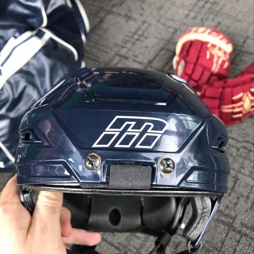 Cascade M11 Lightly Used Great Condition