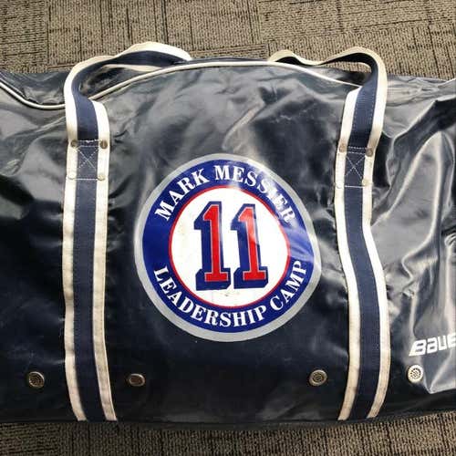 Mark Messier Leadership Camp Bauer Bag