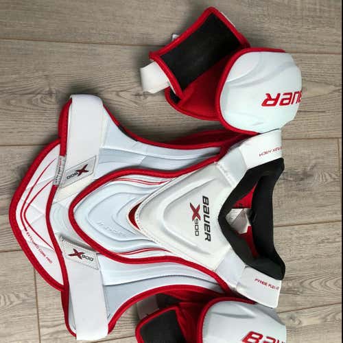 New! Bauer Vapor X900 Shoulder/Chest pads