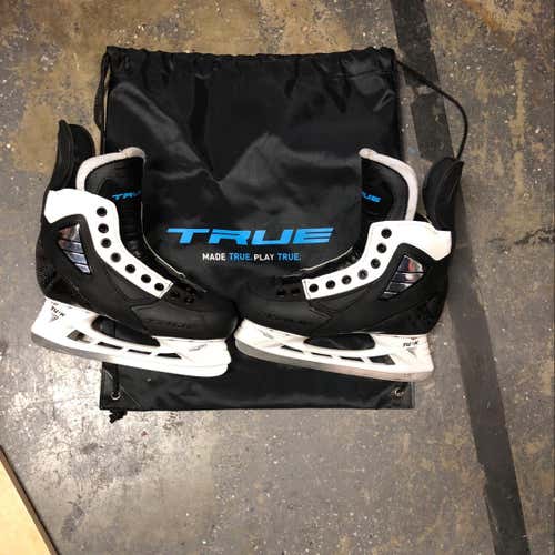 NEW Custom True Skates