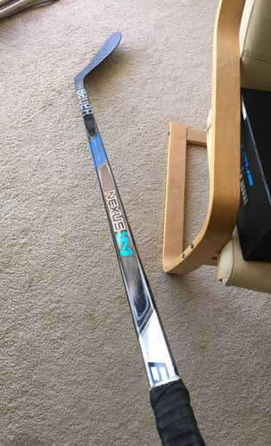 2017 Bauer Nexus 1N Stick Righty 82 Flex P28
