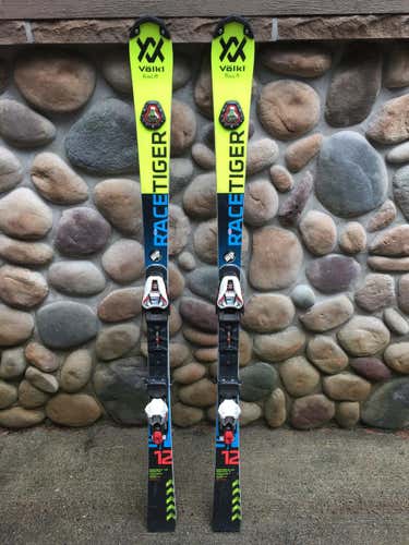 Volkl Racetiger SL Skis - 2 pairs with bindings