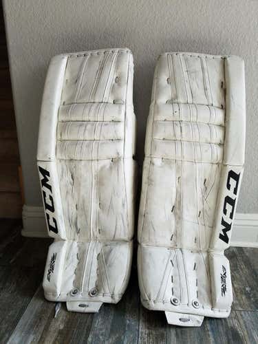 CCM Extreme Flex II 860 Goalie Leg Pads Intermediate