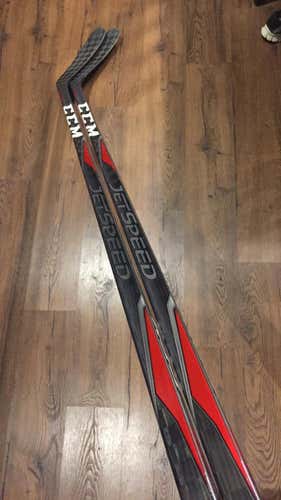 2 pack - CCM Jetspeed  RH 80 flex P90