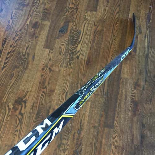 CCM Super Tacks 2.0