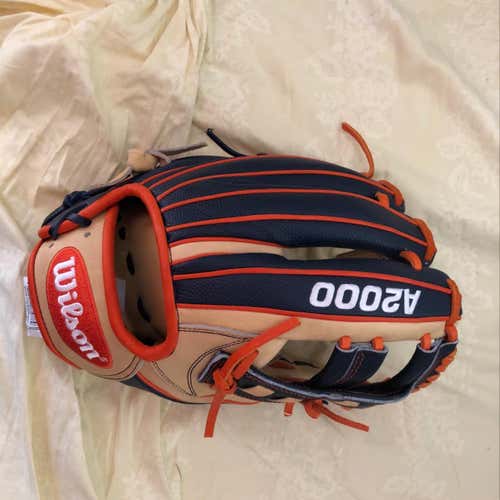Jose Altuve 11.5 Inf Glove