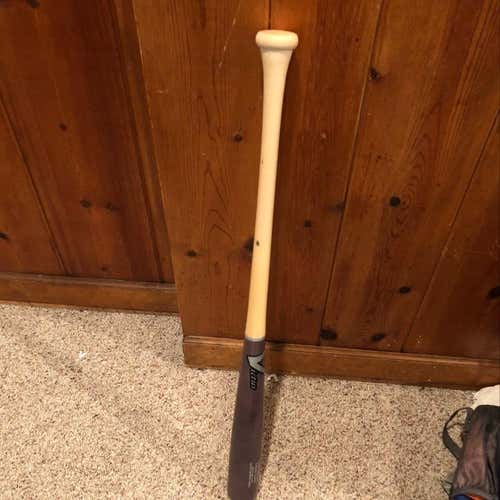 Pro Issue Victus 33.5/31 Maple
