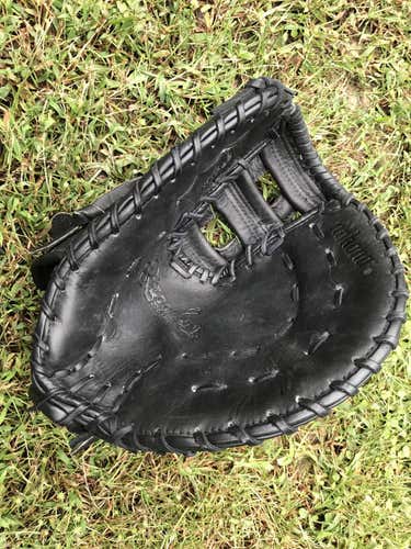 New - Nokona First Baseman Glove