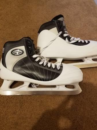 CCM Goalie Skates Senior Size 10.5