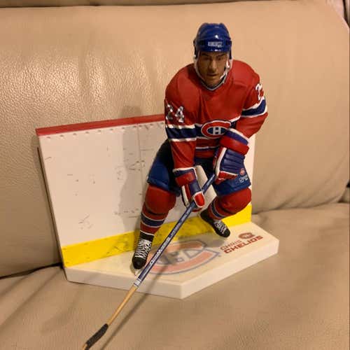 McFarlane Toys NHLMontreal Canadiens Series 8 Chris Chelios