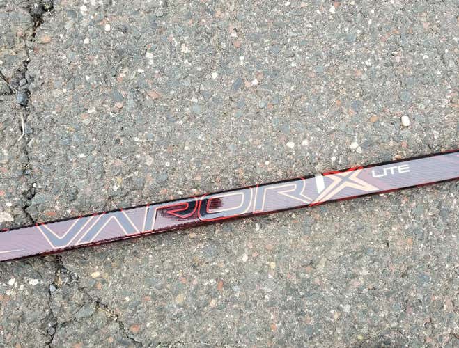 Scottie Upshall Bauer Vapor adv Stick dressed as 1x lite pro stock