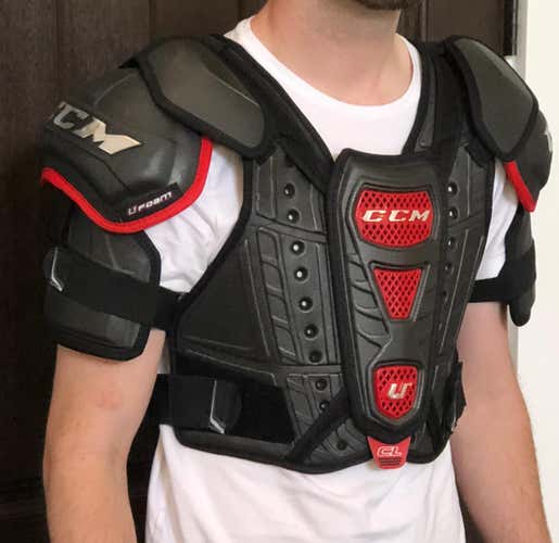 CCM U+ CL Shoulder Pads - XL