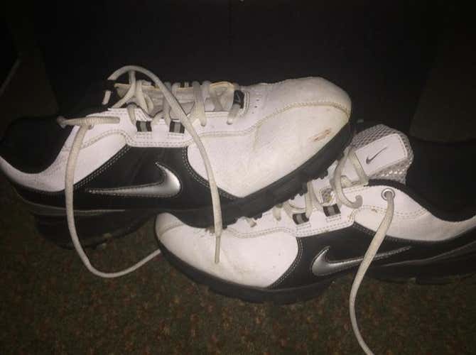 Nike Men’s 8.5 Golf Shoes