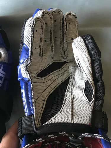 (NEED GONE) New Youth STX Jolt Gloves