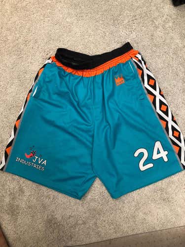 Lacrosse Shorts Large w/ pockets