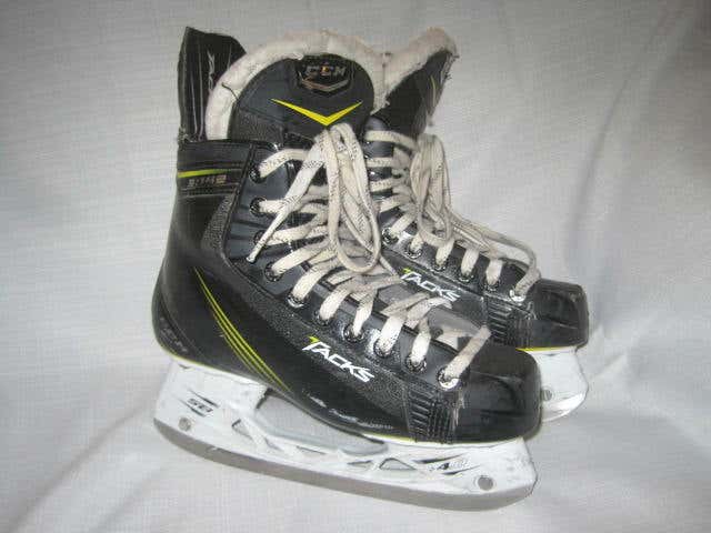 CCM Tacks 3052 Hockey Skates Size 6