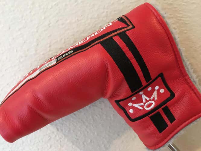 Titleist Scotty Cameron red Circa 62 blade putter headcover