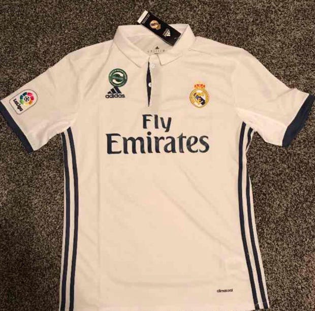Real Madrid Soccer Jersey 2016 (XL)