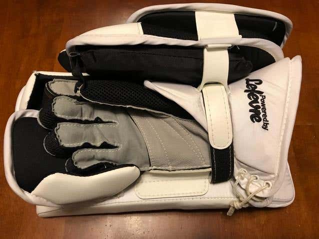 CCM PREMIER PRO GOALIE BLOCKER