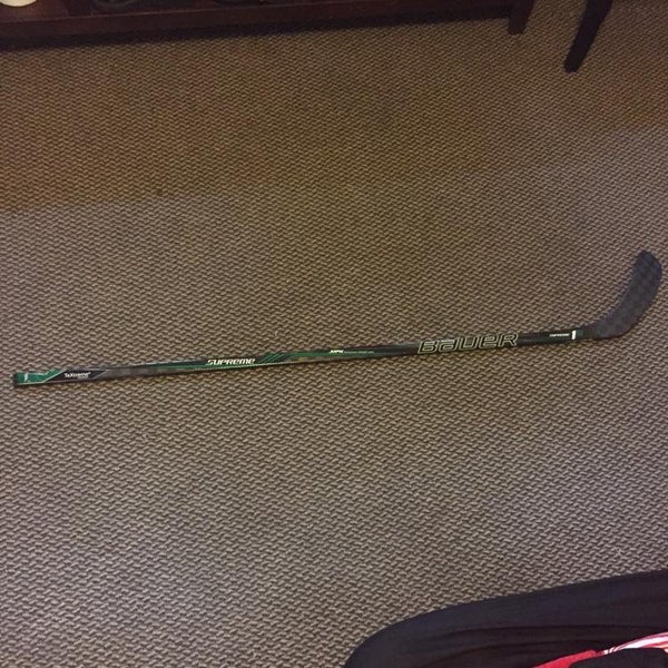 Pro Stock RH Bauer 1s 67 Flex P92