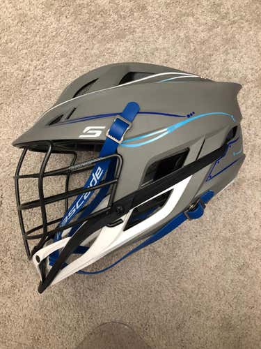New Cascade S Helmet Adult