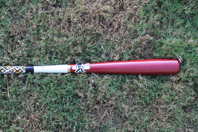 New 271 Sasquatch Bat