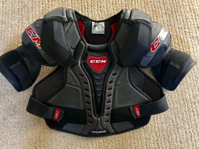 CCM RBZ 130 Shoulder Pads Senior