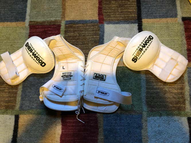 Shoulder Pads Senior