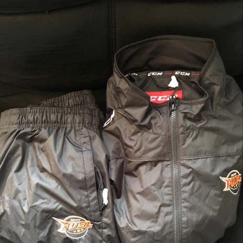 NEW-CCM Track Suit (Jacket+Pants) Indy Fuel