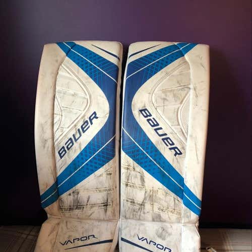 Bauer X900 Size Medium