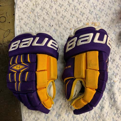 Bauer Nexus 800 Gloves
