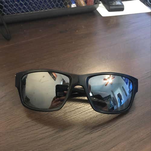 oakley sunglasses