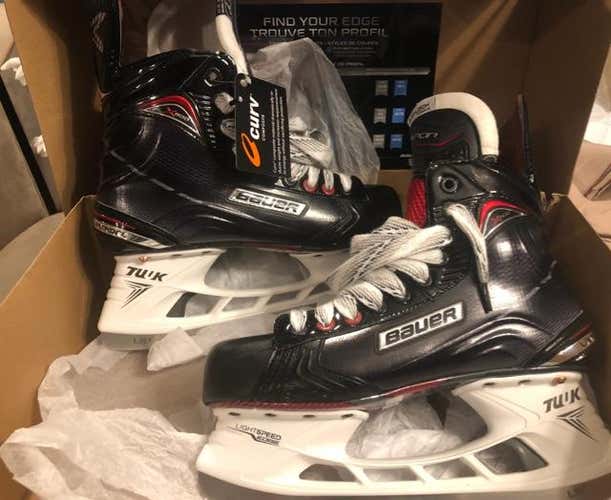Brand New Bauer Vapor X800 Skates