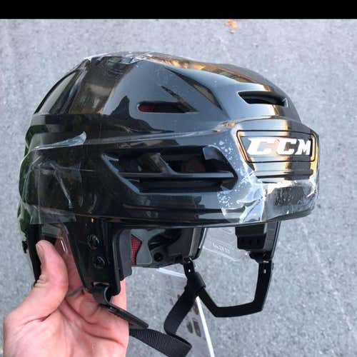 CCM Resistance Helmet - Brand New - BK / MED