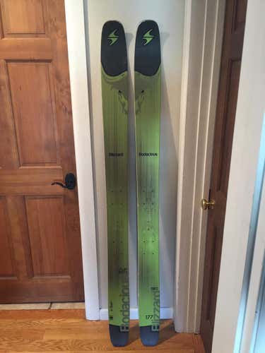 Blizzard Bodacious 177  Skis
