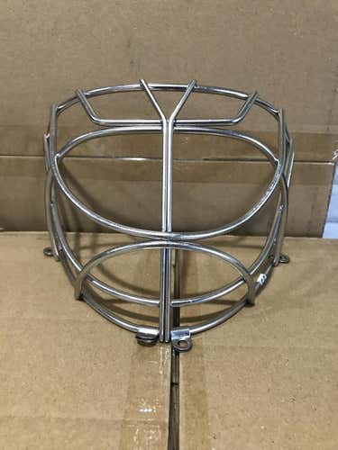 CCM Senior M/L Cat Eye Cage