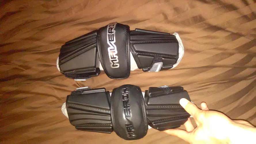 Maverik Max Arm Pads