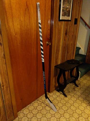Bauer Nexus 8000 Stick Lefty Unknown 76 - 80 Senior