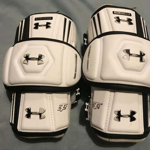 Under Armour Arm Pads