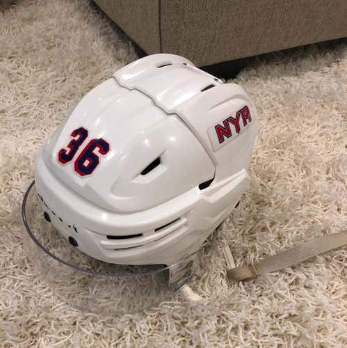Bauer ReAkt Zuccarello “New York Rangers pro Stock Helmet