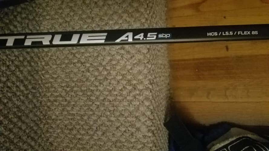 True A4.5 SBP Matte Stick Righty Heel 81 - 85 Senior