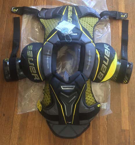 New Bauer Supreme 1S Shoulder Pads - Senior, Medium